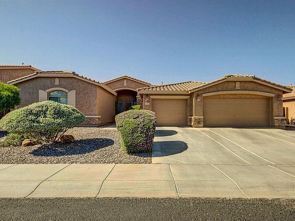 2nd image of 1938 E Coconino Dr
