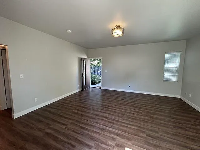 1 bed, 1.0 bath, $2,750 — Photo 2