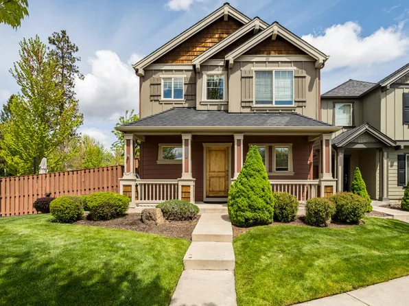 61163 SE Dayspring Dr, Bend, OR 97702