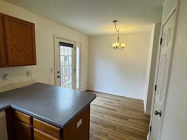 420 N Parkside Dr #C — Photo 5