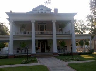 409 S Main St, Fitzgerald, GA 31750