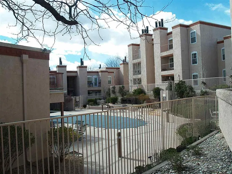 2501 W Zia Rd #2-206 — Photo 4