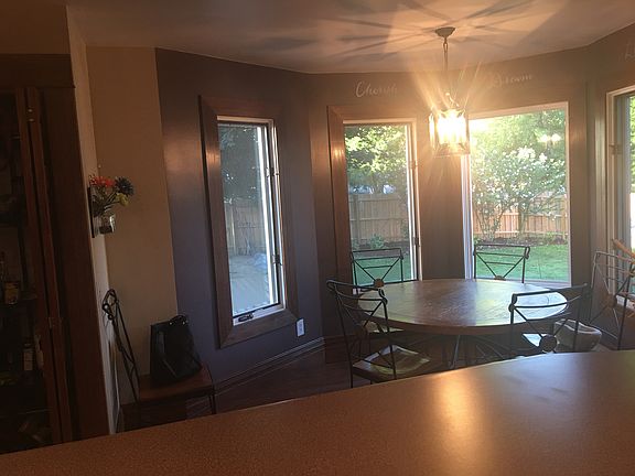 5th image of 420 E Paw Paw St