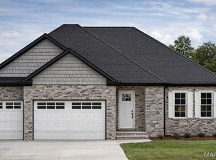 1223 Ole Town Bridge Dr, O'Fallon, IL 62269
