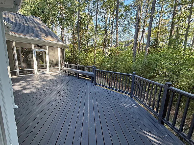205 Tynemouth Dr — Photo 9