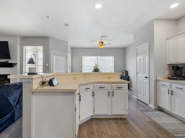 2816 Clearmeadow Dr, Mesquite, TX 75181