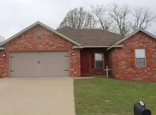 981 Sundowner Ranch Ave, Prairie Grove, AR 72753