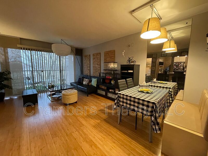 1st image of 5 Canterbury Sq APT 401