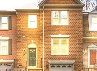 7837 Painted Daisy Dr, Springfield, VA 22152