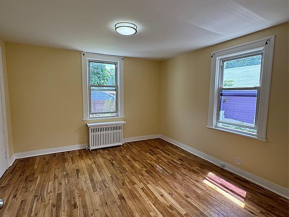 4th image of 21114 46th Avenue