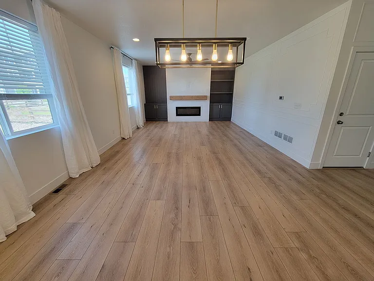 58 Marlowe Dr — Photo 10