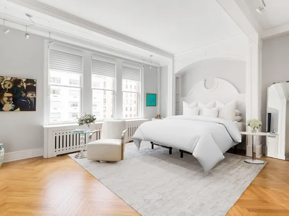 470 Park Avenue image 5 of 10