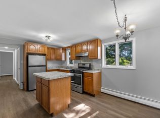 22 Grant St FLOOR 2, Elmwood Park, NJ 07407