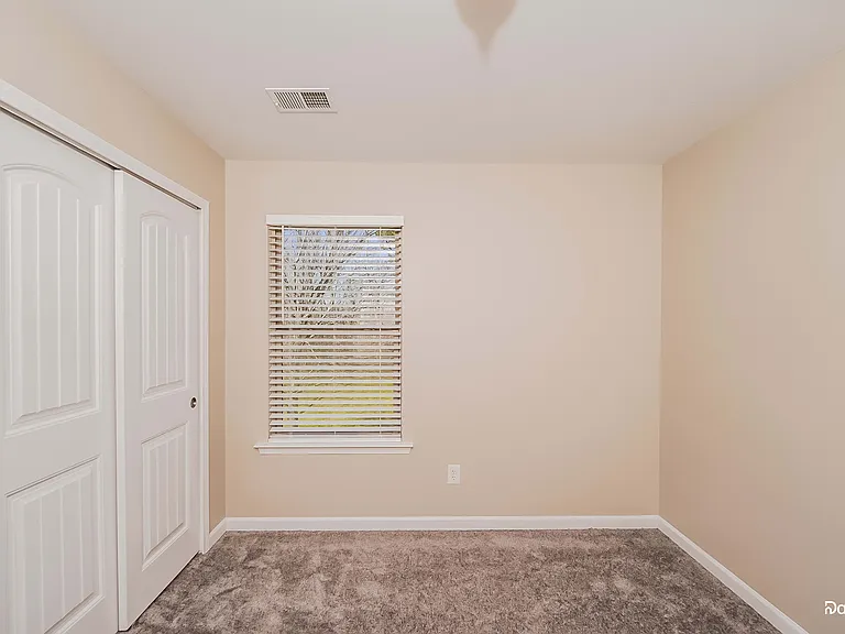 180 Briar Ridge Ln — Photo 8