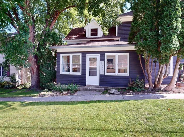 208 Franklin St NW, Preston, MN 55965