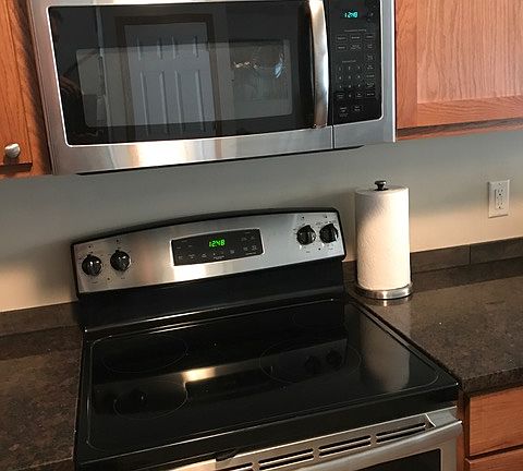5th image of 2634 N 91st St