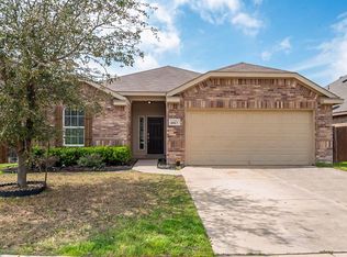 6917 Meandering Creek Ln, Fort Worth, TX 76179