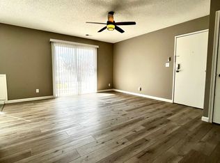 510 N 4th St APT 4, Seward, NE 68434