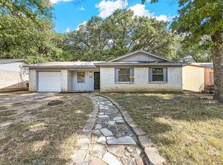 11435 Small Dr, Balch Springs, TX 75180