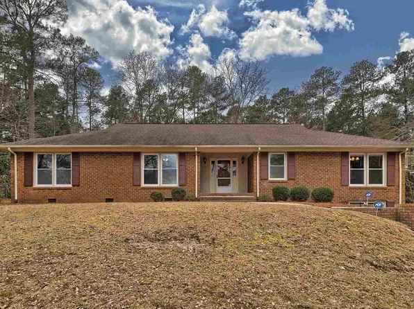 204 Cool Springs Dr, Camden, SC 29020