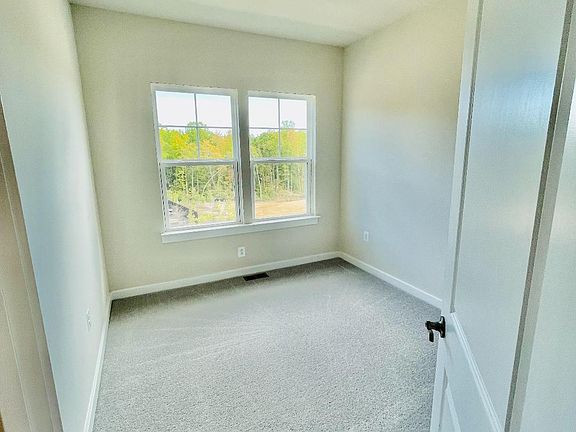 2nd image of 17912 Woods Overlook Dr