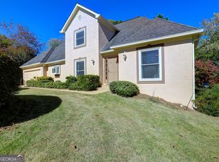 2801 Regents Park Ln, Marietta, GA 30062