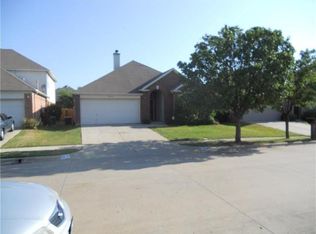 7849 Orland Park Cir, Fort Worth, TX 76137