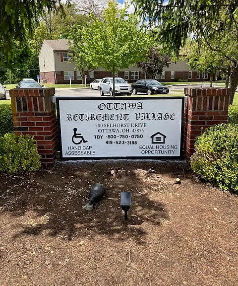 Ottawa Retirement Village — Photo 1