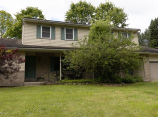 2660 Dawley Rd, Ravenna, OH 44266