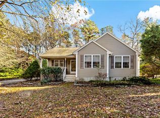 62 Cardinal Ln, Charlestown, RI 02813