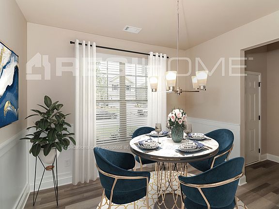 5th image of 29 Surrey Ct