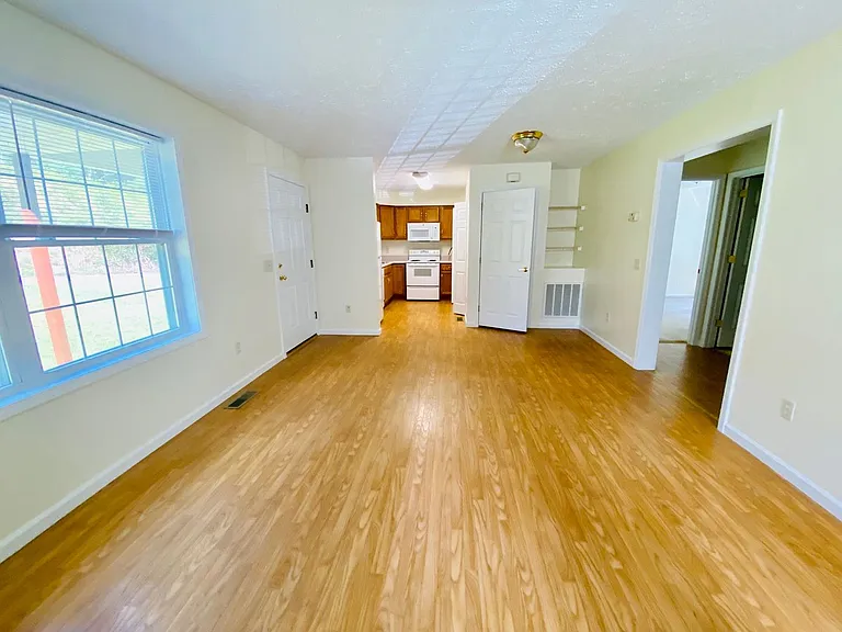 1348 State Highway 194 N — Photo 4
