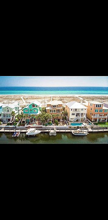 2nd image of 1040 Fort Pickens Rd