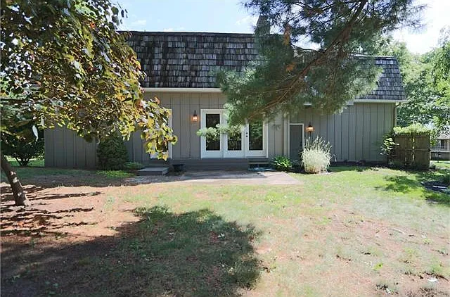 10300 Belinder Rd — Photo 32