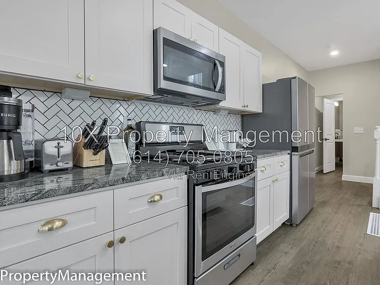 564 Kimball Pl — Photo 8