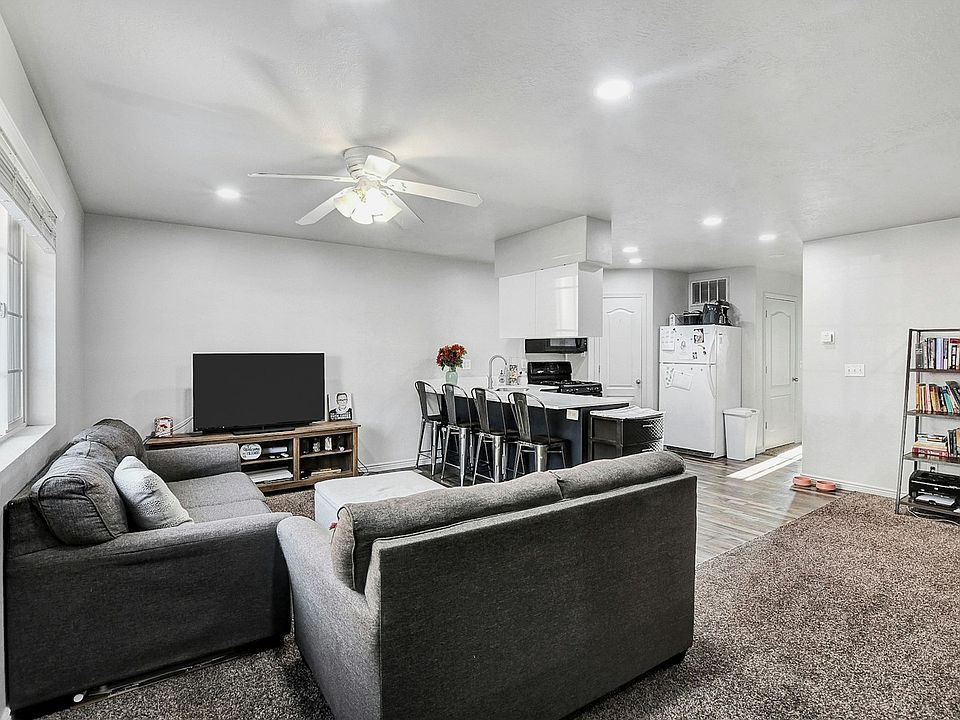 Unit is fully furnished