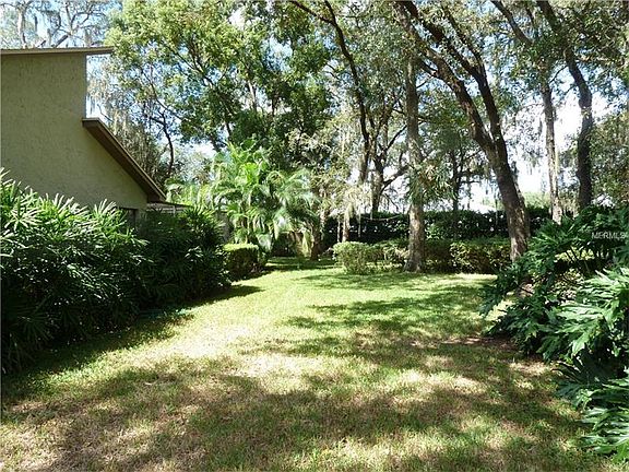 3rd image of 4447 Summer Oak Dr