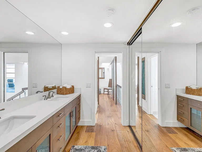 1025 Ocean Avenue — Photo 77