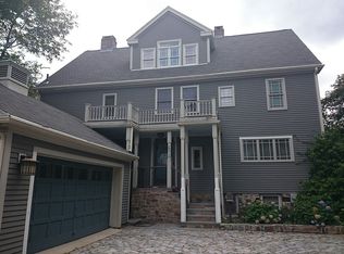 676 Hammond St, Brookline, MA 02467