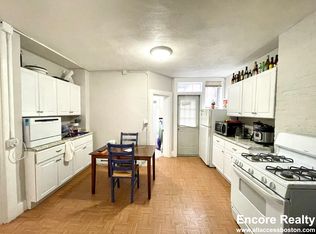 161 Endicott St #6G, Boston, MA 02113