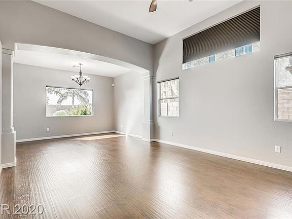 4th image of 10487 Williamville Ct