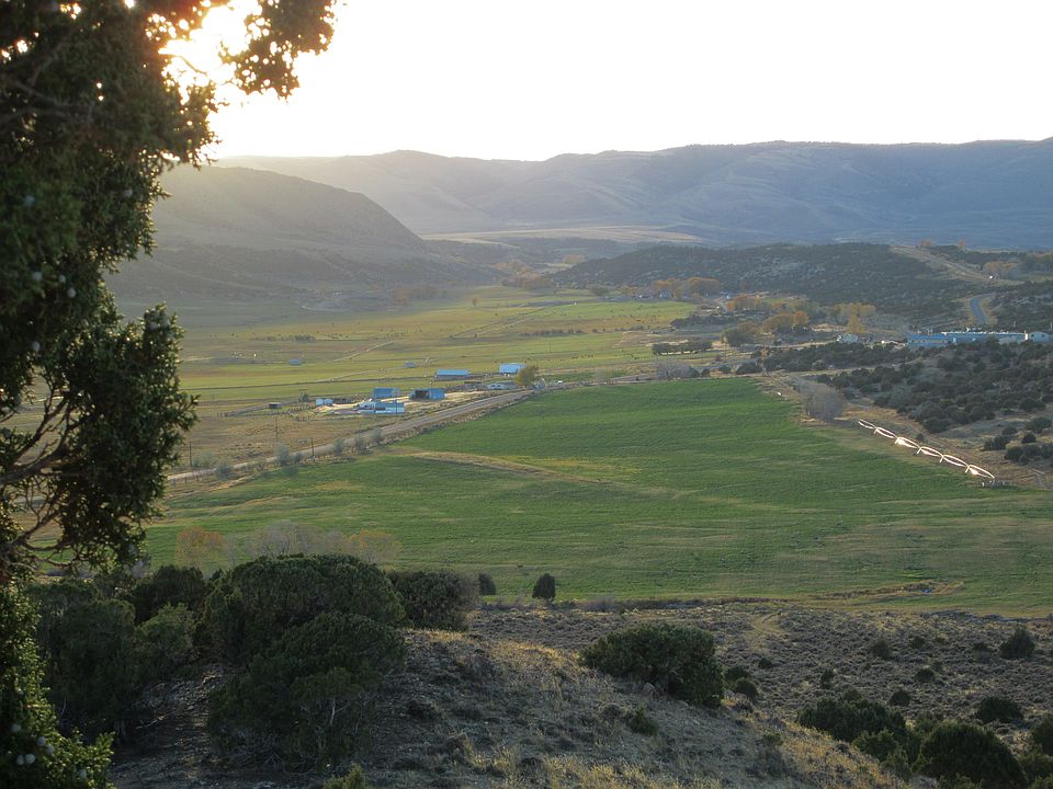 Buck Hollow Ranch at Sunset