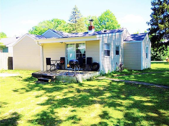 4th image of 3549 Clearview Ave