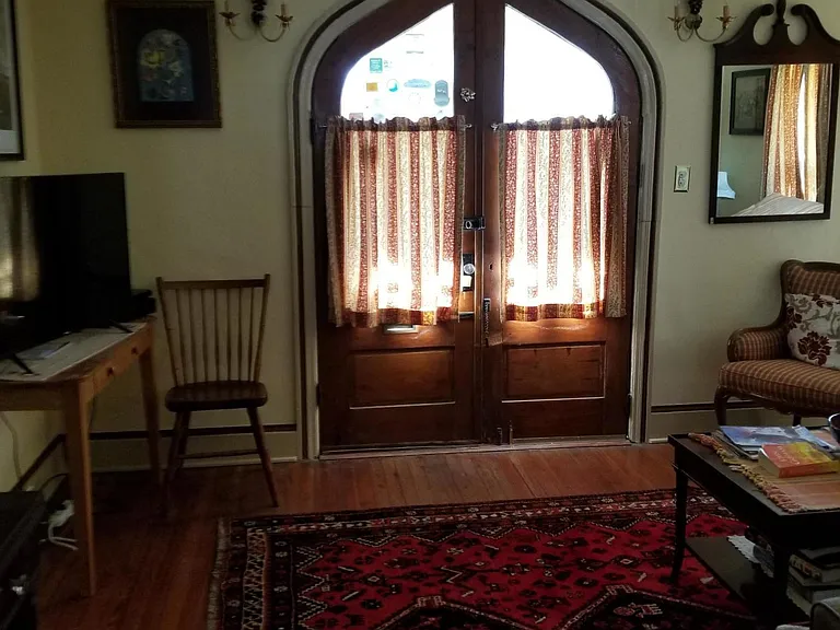 107 Asbury Ave — Photo 7