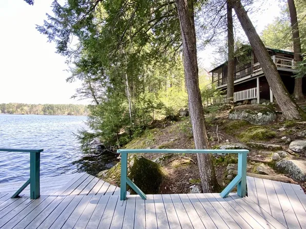 16 Hemlock Way, Holderness, NH 03245