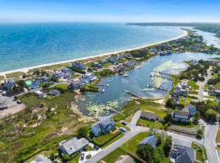 127 Short Beach Rd, Centerville, MA 02632