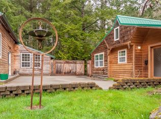 3866 Adobe Rd, Clinton, WA 98236