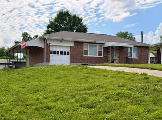 11 Rose Ct, Saint Charles, MO 63301
