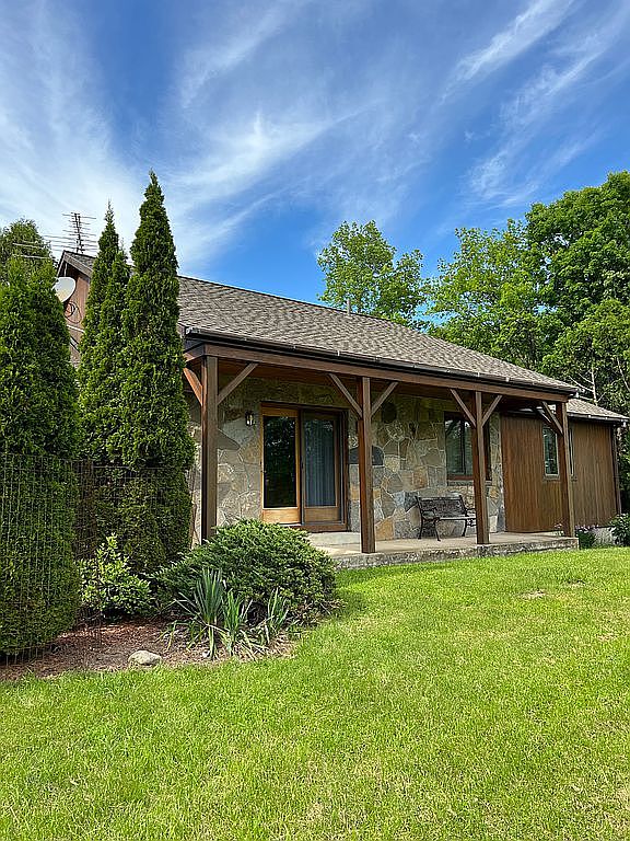 23 Little Hammond Rd, Hammond, NY 13646 Zillow