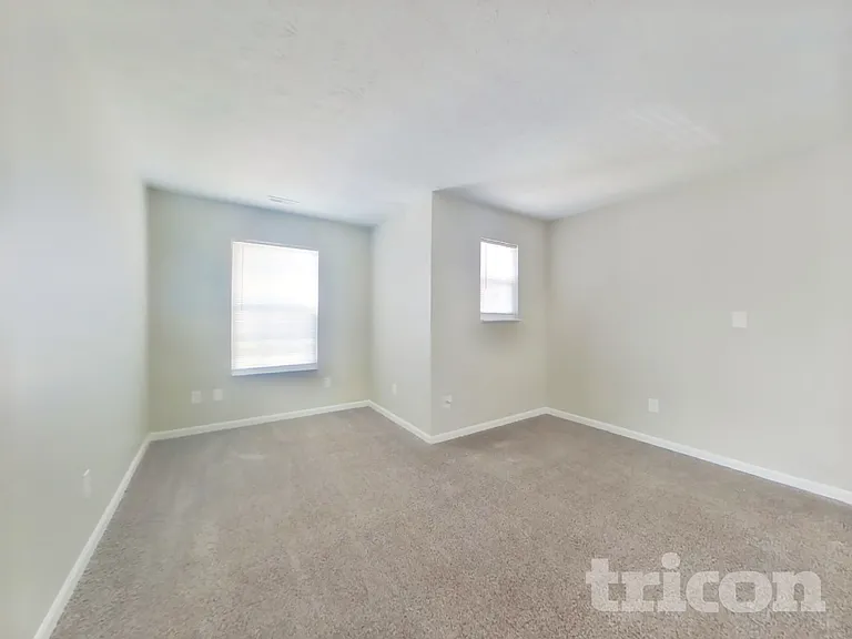 7507 Brattle Dr — Photo 20